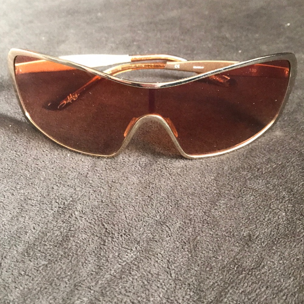 Oakley sunglasses